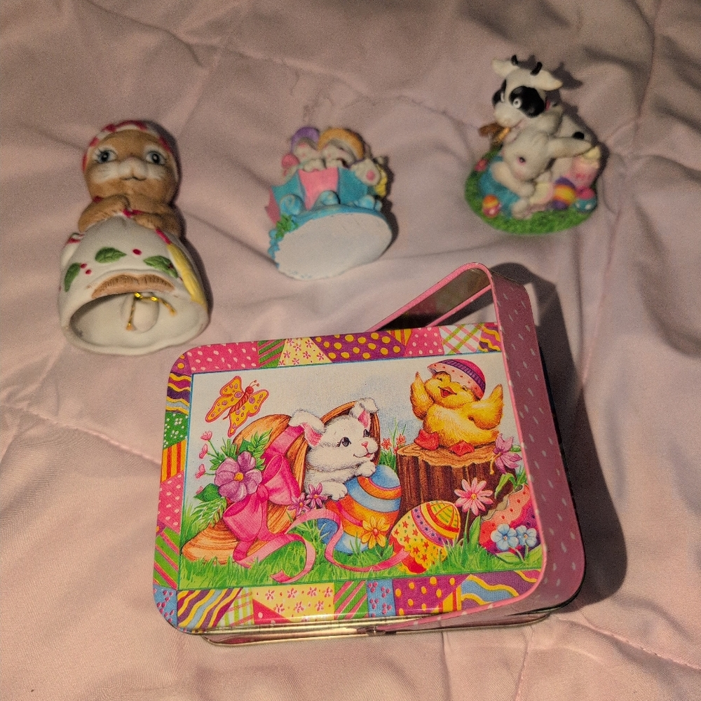 Easter Figures And Tin Vintage Lot